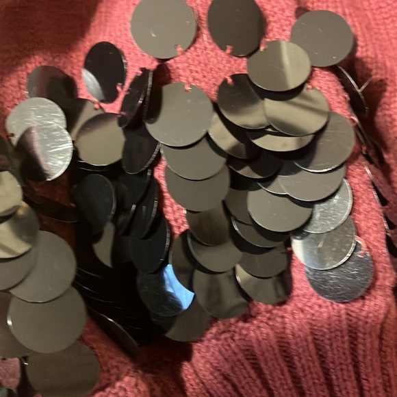 Michael Kors burgundy sweater - Picture 7 of 7